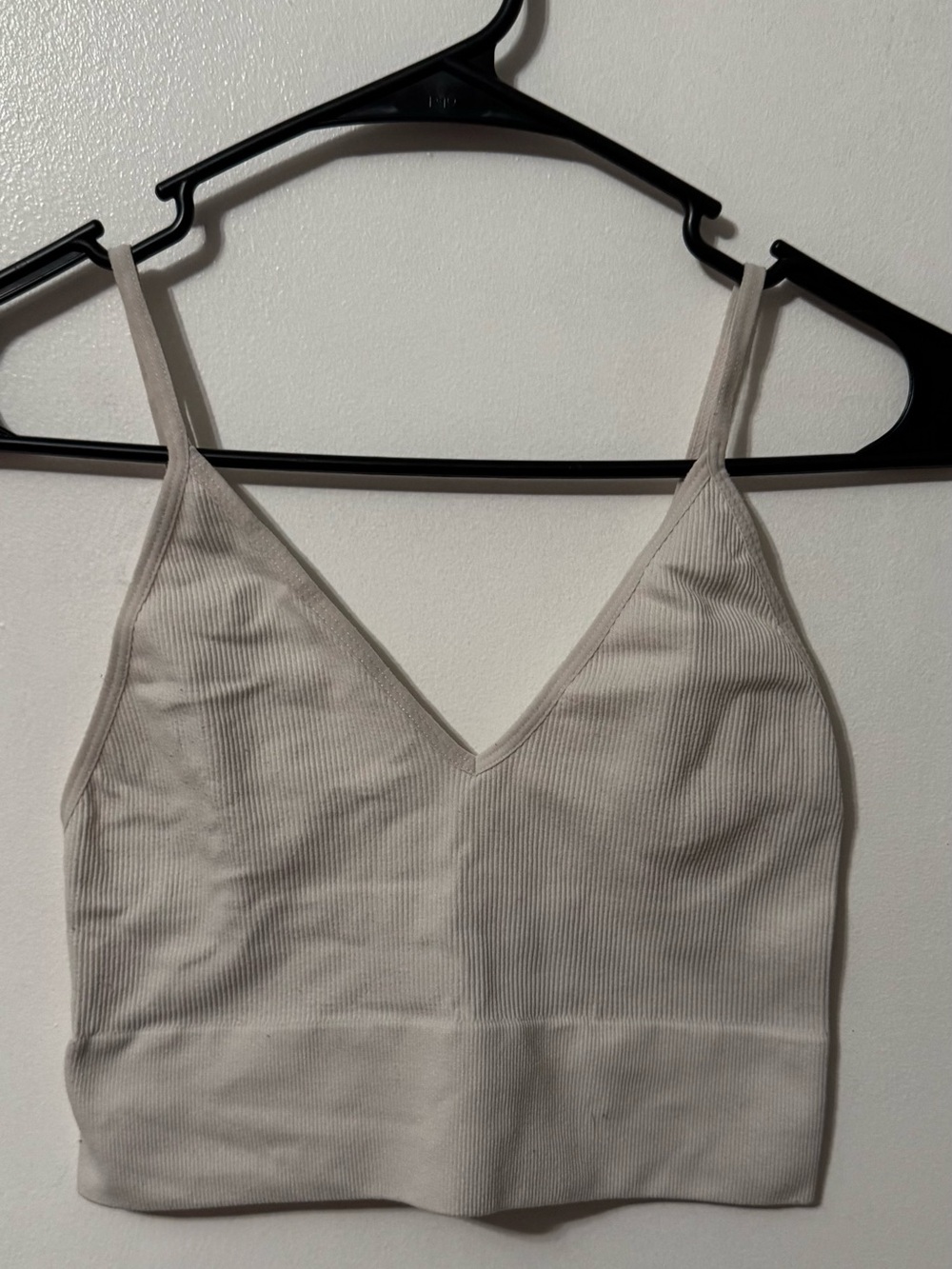 Bozzolo Ribbed V-Neck Cropped Cami - Off White